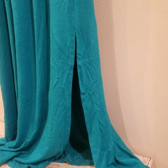NWOT Celeste Steal My Heart Maxi Dress with Pockets Sizes 1X/2X - Picture 4 of 10